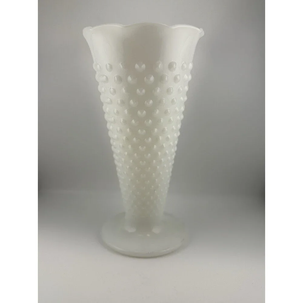 Vintage Anchor Hocking Milk Glass Hobnail Vase Scalloped Rim 9.5” Footed White